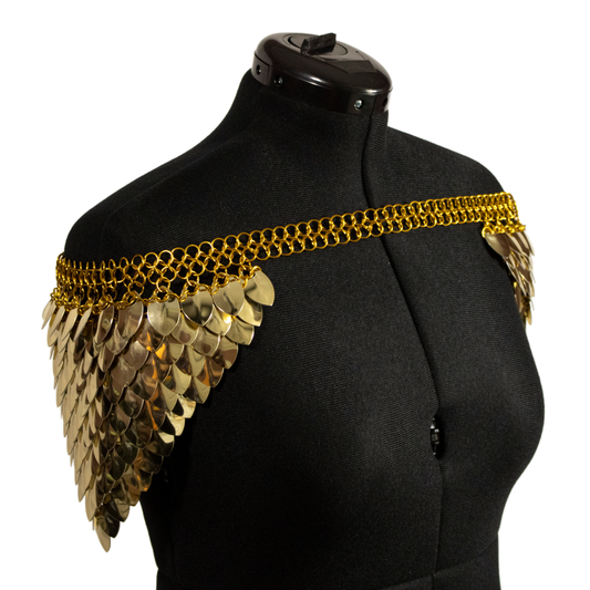 The Aurelia Pauldrons