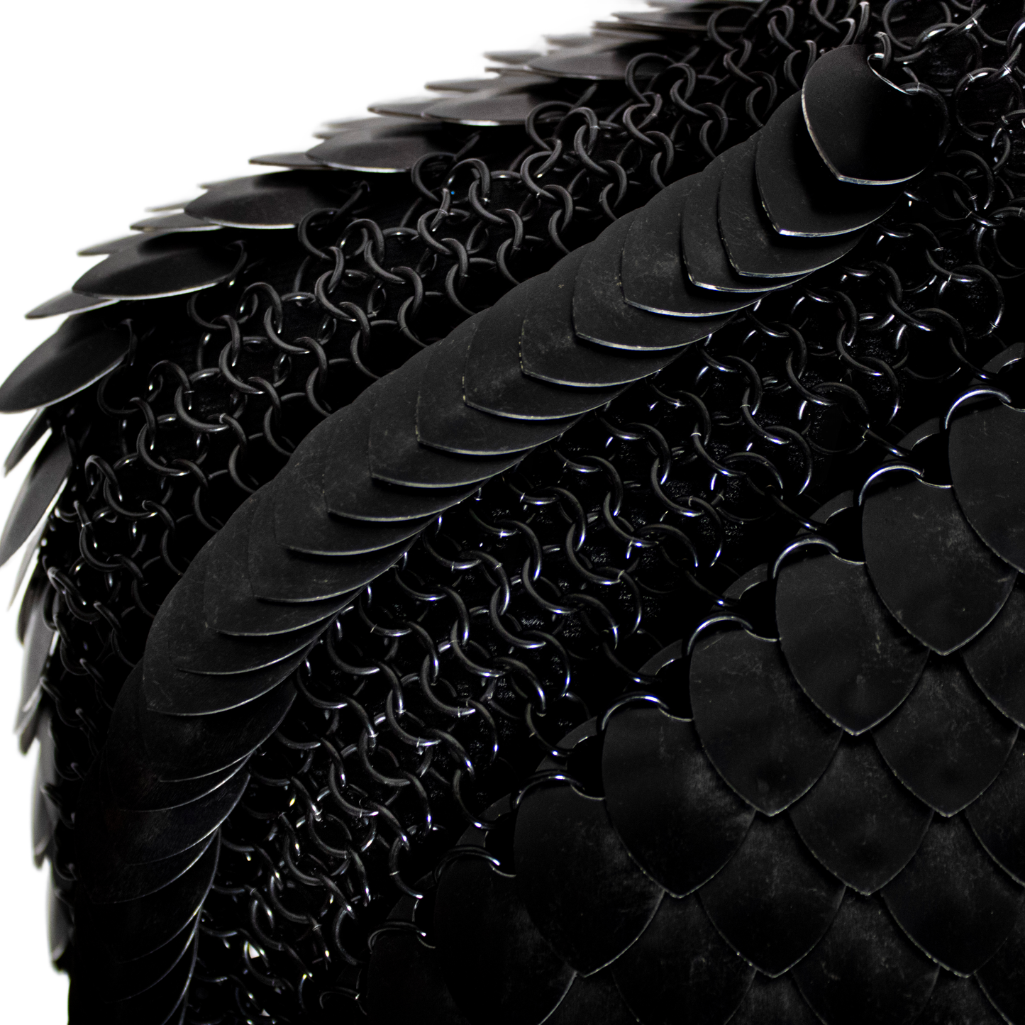 The Morrigan Scalemail Armor