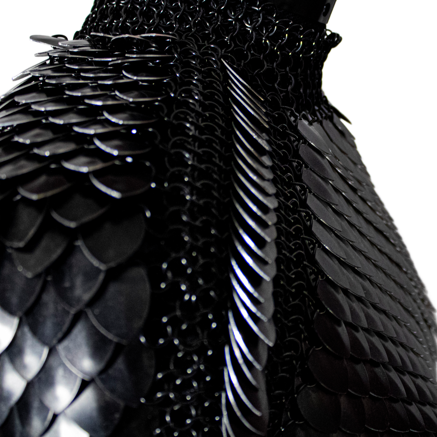 The Morrigan Scalemail Armor